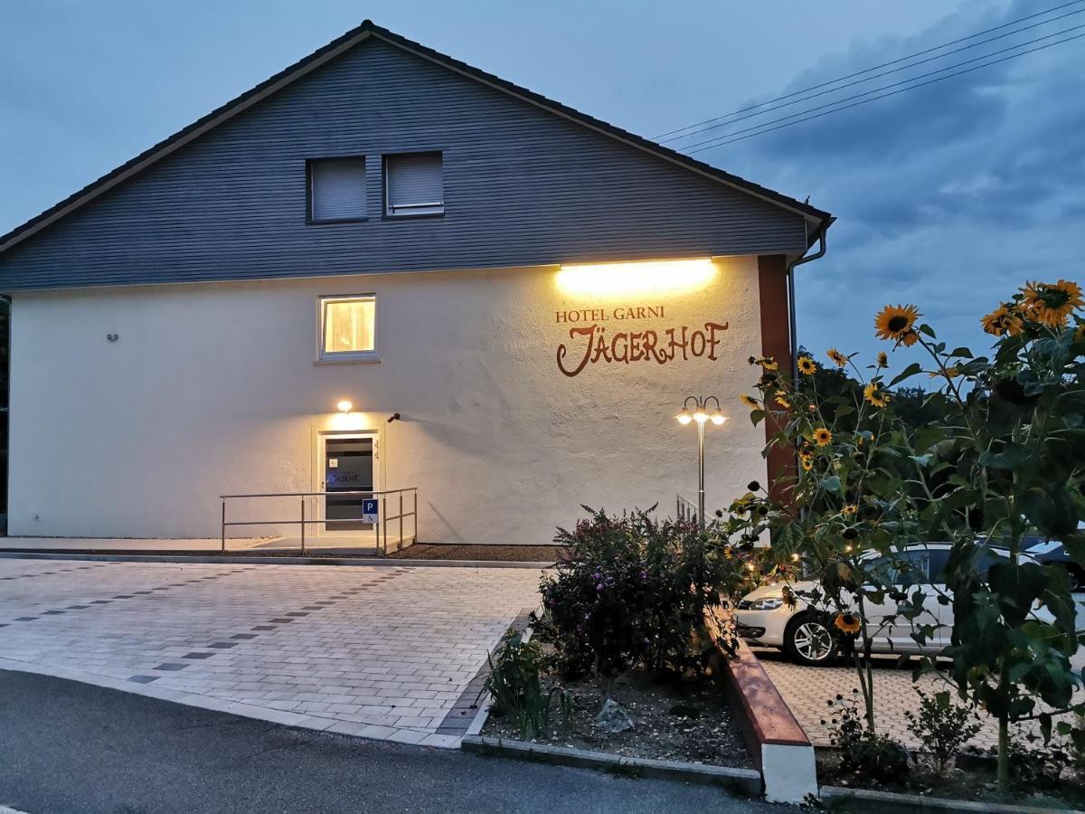 זיגמרינגן Hotel Garni Jaegerhof מראה חיצוני תמונה