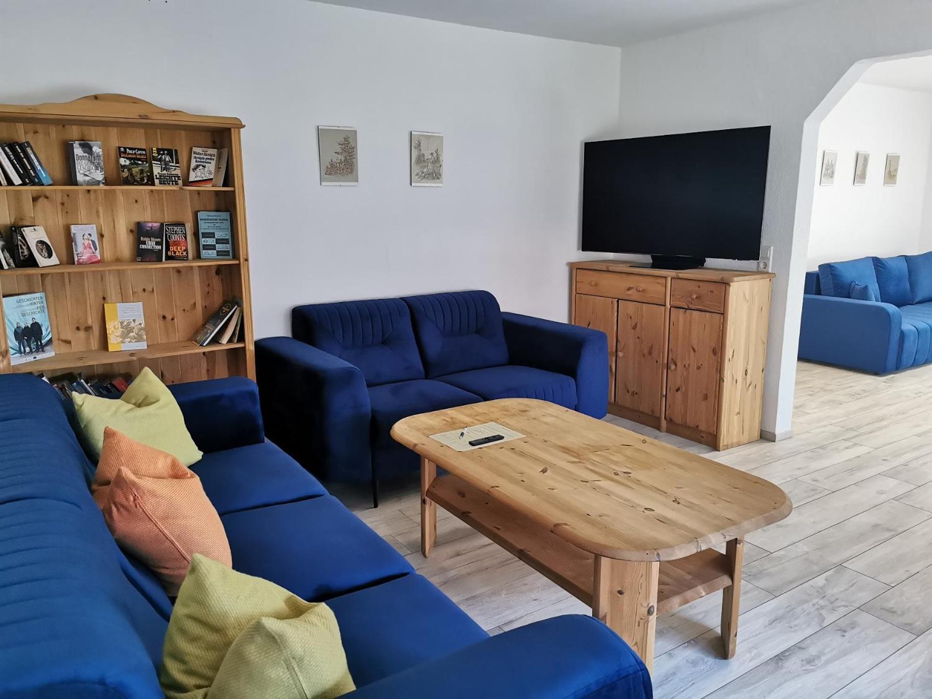 זיגמרינגן Hotel Garni Jaegerhof מראה חיצוני תמונה