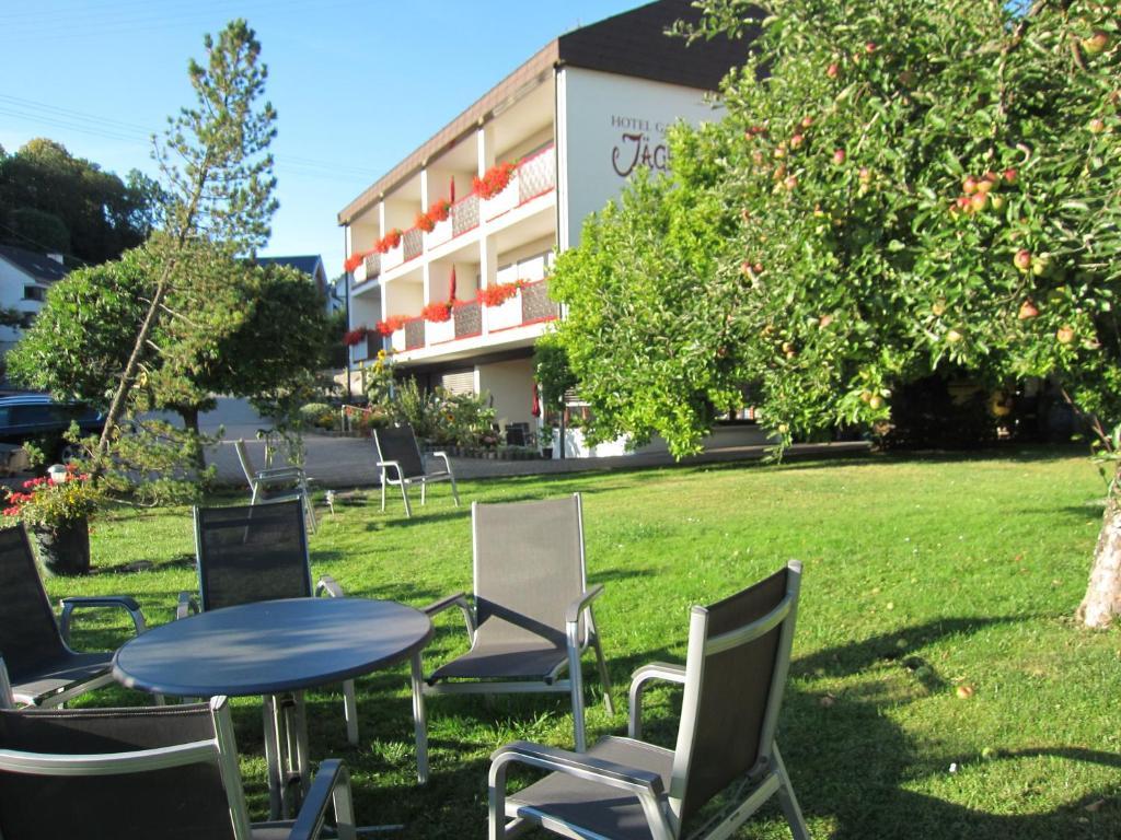 זיגמרינגן Hotel Garni Jaegerhof מראה חיצוני תמונה